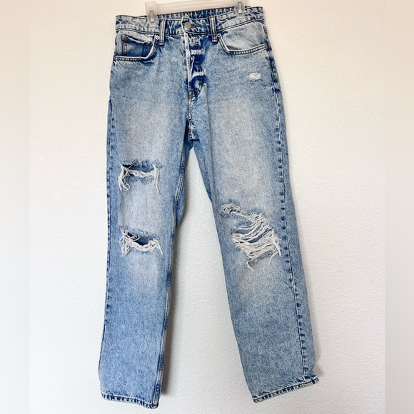 H&M 90s boyfriend jeans. High rise. Size 4 - Picture 1 of 2